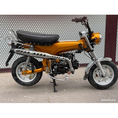 Petite moto Dax 50cc style Honda neuve
